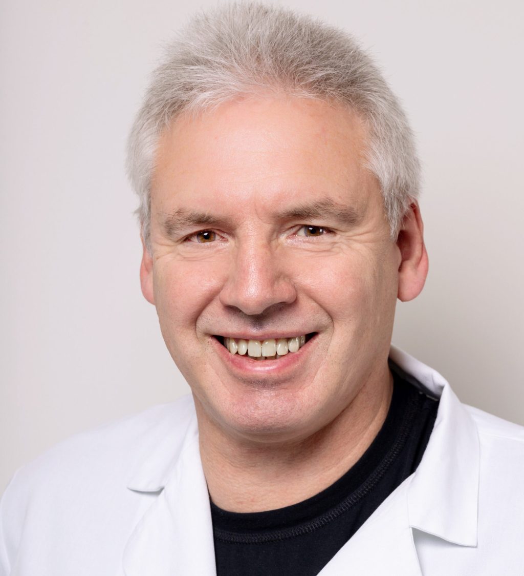 Dr. Jörg Bund Facharzt für Strahlentherapie | Das Team der Praxis für Strahlentherapie Bremen